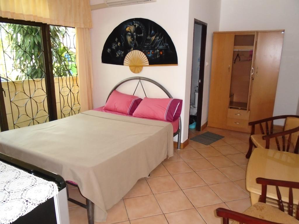 Baan Coconut Villa Bangtau-part Szoba fotó